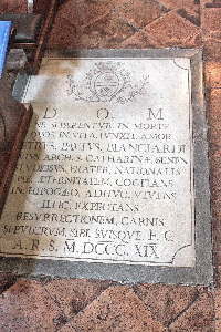 Via_Giulia-Chiesa_di_S_Caterina_da_Siena-Lapide_di_Pietro_Paolo_Bianciardi-1830