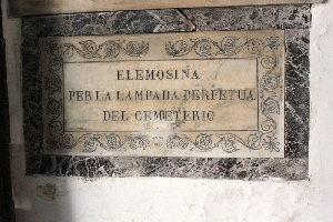 Via_Giulia-Chiesa_di_S_Maria_dell'Orazione_e_Morte-Targa_per_elemosina_cimitero