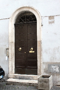 Via_Giulia-Palazzo_al_n_100-Portone
