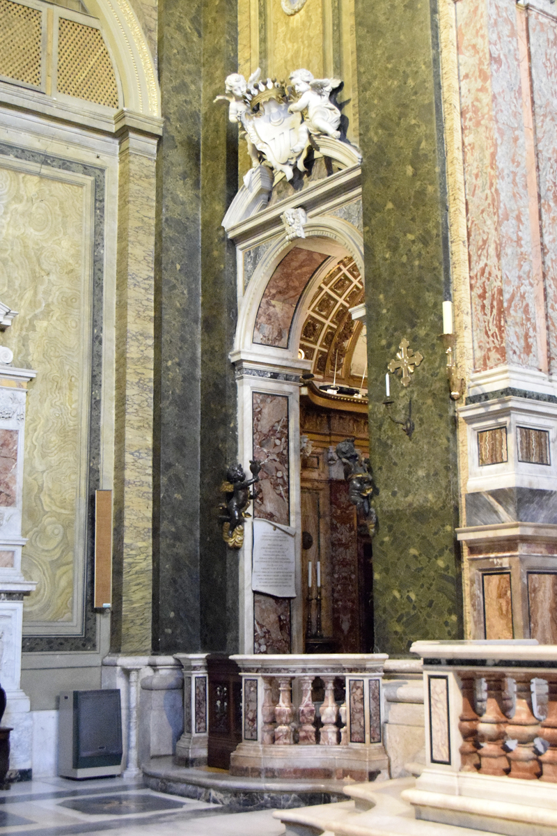 Via_Monserrato-Chiesa_di_S_Girolamo_della_Carita-Cappella_Antamoro-Ingresso