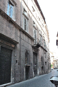 Via_Monserrato-Palazzo_Luparini_Planca_Incoronati_al_n_152 (3)