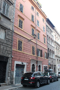 Via_Monserrato-Palazzo_al_n_108-109