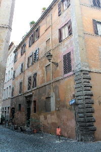 Via_Monserrato-Palazzo_al_n_68