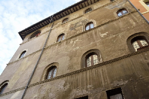 Via_Monserrato-Palazzo_di_Pietro_Paolo_della_Zecca_al_n_2 (3)