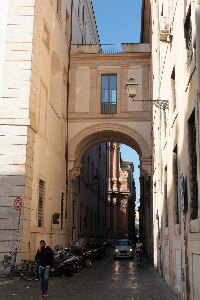 Via_del_Arco_del_Monte-