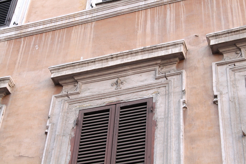 Via_del_Pellegrino-Palazzo_al_n_58-Finestra (2)