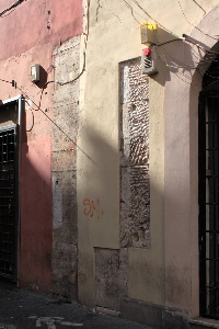Via_del_Pellegrino-Palazzo_al_n_88-90-Strutture_antiche (2)