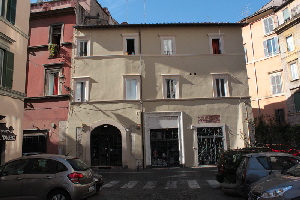 Via_del_Pellegrino-Palazzo_al_n_88-90
