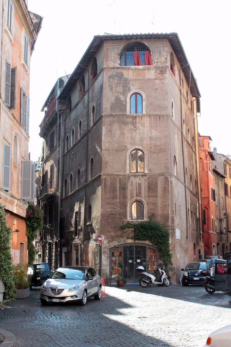 Via_del_Pellegrino_angolo_via_di_Monserrato-Palazzo_di_Pietro_Paolo_della_Zecca