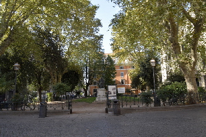 Piazza_Benedetto_Cairoli