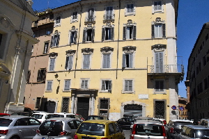 Piazza_di_S_Caterina_della_Ruota-Palazzo_al_n_91