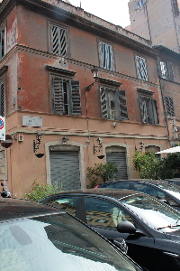 Via_della_Seggiola-Palazzo_al_n_10