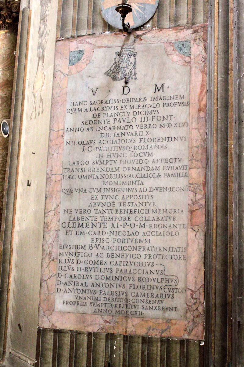 Via_di_S_Maria_dei_Calderari-Chiesa_di_S_Maria_del_Pianto-Lapide_di_Clemente_XI-1712 (2)
