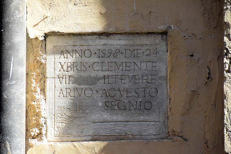 Via_di_S_Maria_dei_Calderari-Palazzo_al_n_29-Livello del Tevere-1598