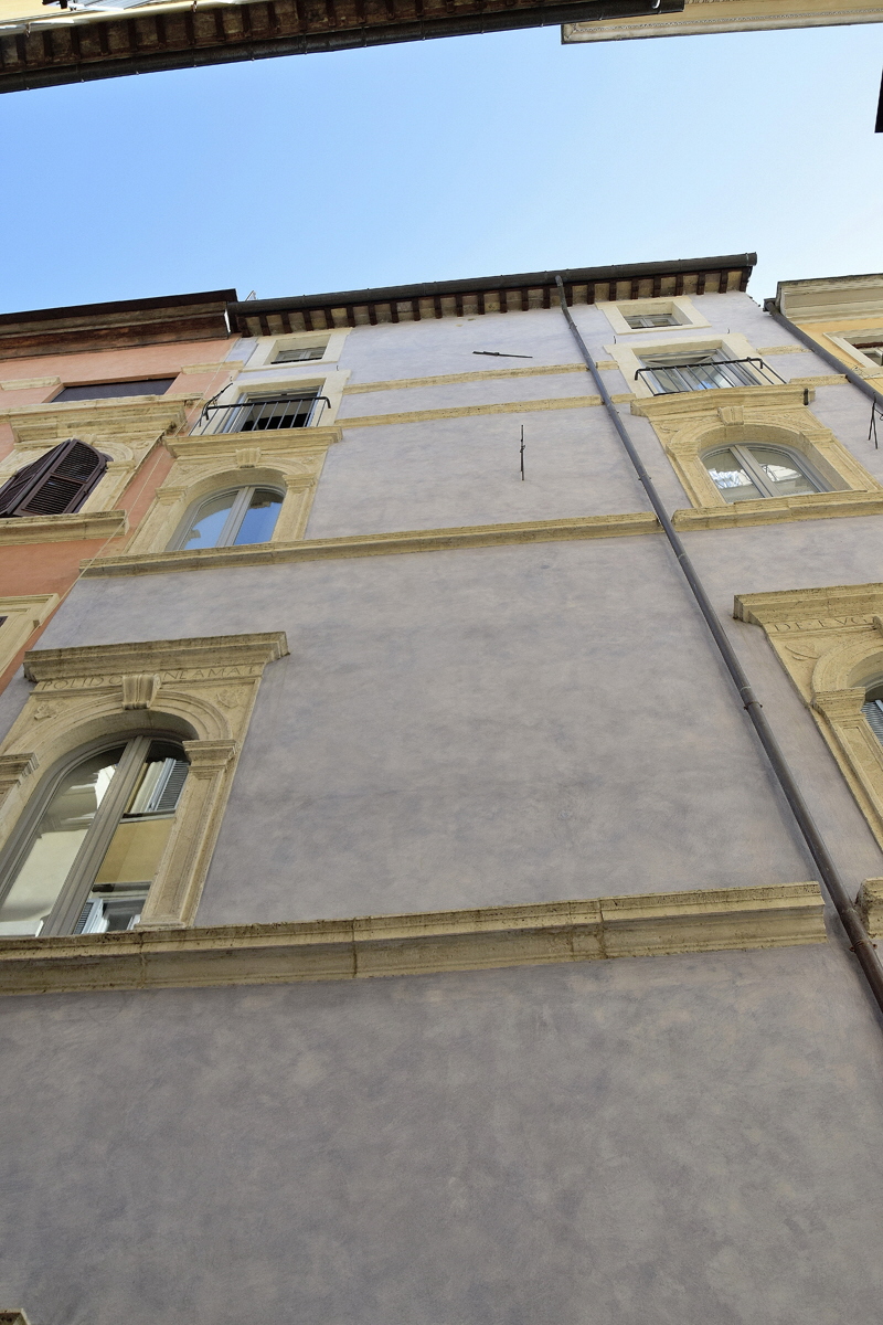 Vicolo_dei_Venti-Palazzo_del_XVI_sec_al_n_10 (6)