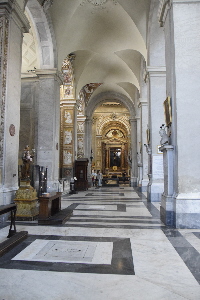 Piazza_dell'Oro-Chiesa_di_S_Giovanni_dei_Fiorentini-Navata_sinistra