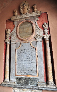 Piazza_della_Bocca_della_Verit-Chiesa_di_S_Maria_in_Cosmedin-Lapide_del_Cardinale_Geronimo_Colonna-1675