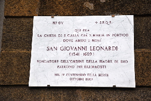Via_Petroselli_n50-Lapide_ricordo_della_chiesa_di_S_Galla