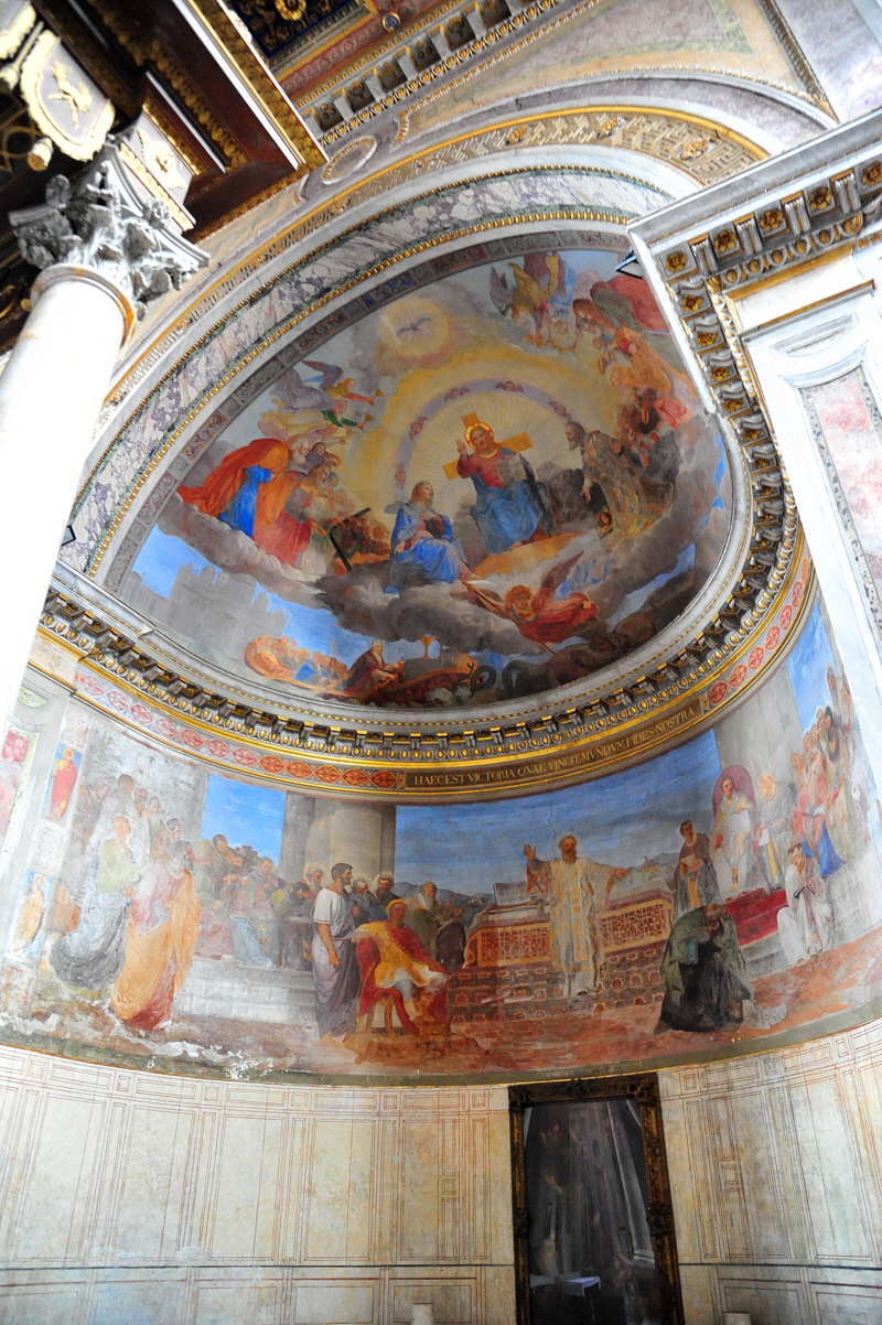 Via_del_Teatro_Marcello-Chiesa_di_S_Nicola_in_Carcere-Abside (2)
