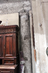 Via_del_Teatro_Marcello-Chiesa_di_S_Nicola_in_Carcere-Sacrestia-vestigia_Tempio_Speranza