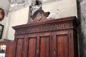 Via_del_Teatro_Marcello-Chiesa_di_S_Nicola_in_Carcere-Sacrestia