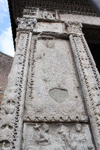 Via_del_Velabro-Arco_Argentario (19)