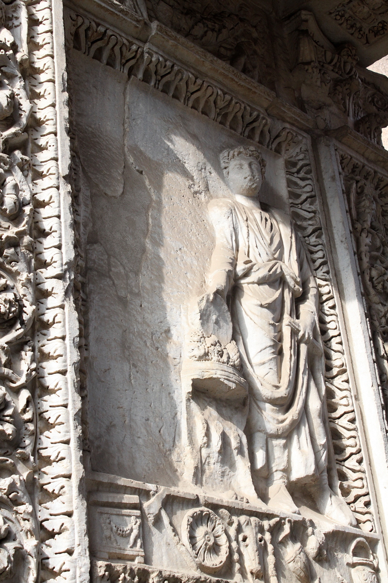 Via_del_Velabro-Arco_dell'Argentario (6)