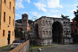 Via_del_Velabro-Arco_di_Giano (9)