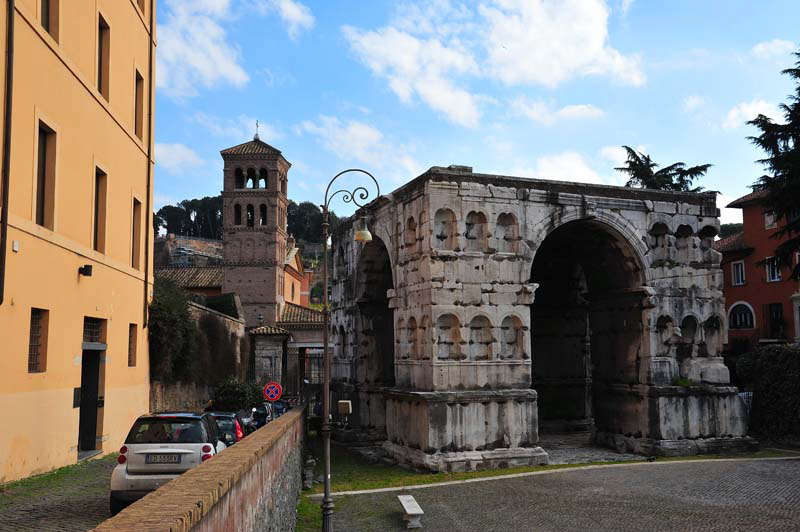 Via_del_Velabro-Arco_di_Giano (9)