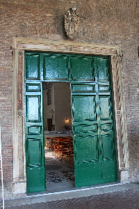Via_di_S_Balbina-Chiesa_di_S_Balbina-Ingresso