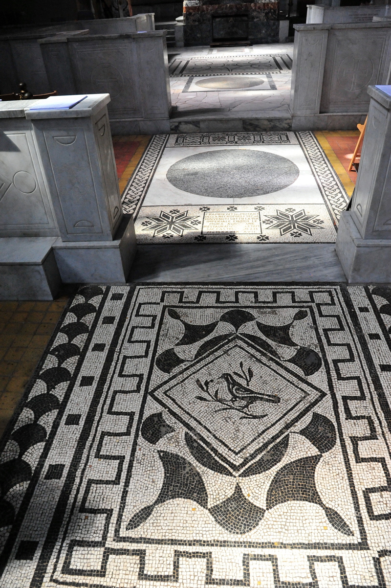 Via_di_S_Balbina-Chiesa_di_S_Balbina-Pavimento (2)