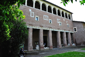 Via_di_San_Saba-Chiesa_di_San_Saba-Facciata (2)