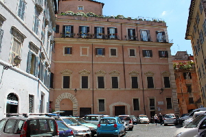Piazza_Costaguti-Retro_del_Palazzo_Costaguti