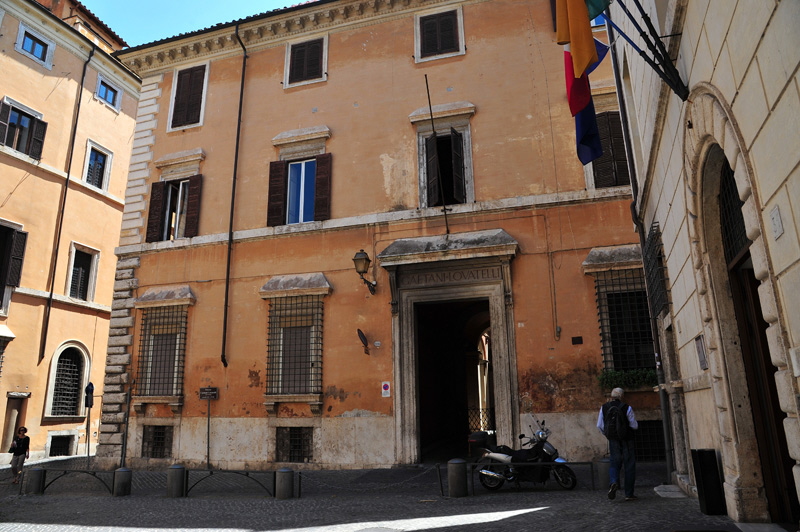 Piazza_Lovatelli-Palazzo_Serlupi_Lovatelli_al_n_1 (4)