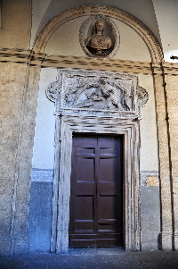 Via_Michelangelo_Caetani-Palazzo_di_Asdrubale_Mattei_al_n_32-Cortile (13)