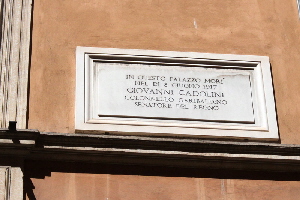 Via_Paganica-Palazzo_Guglielmi_al_n_50-Lapide_a_Giovanni_Cadolini