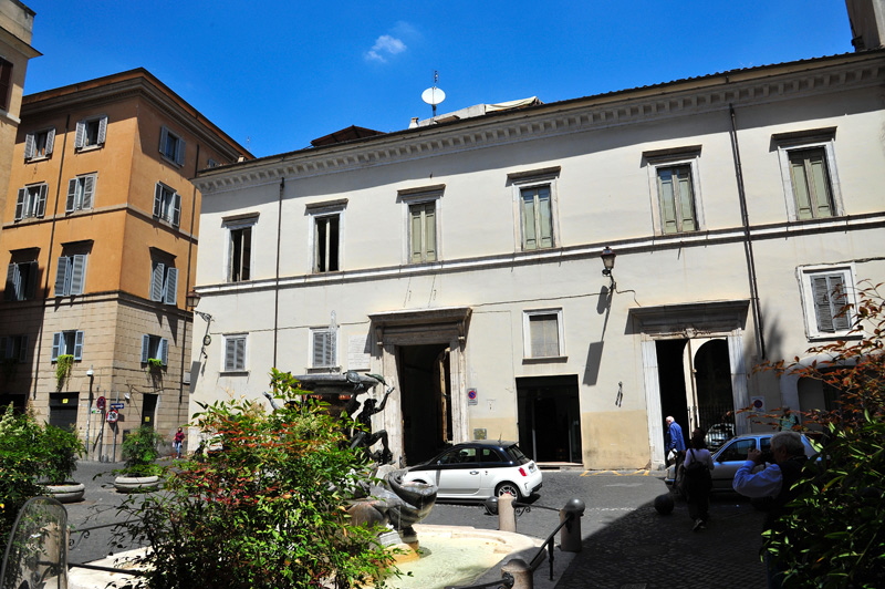 Piazza_Mattei-Palazzo_di_Giacomo_Mattei_di_Pietro_al_n_17 (3)