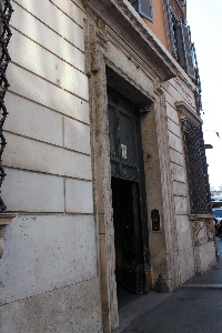 Corso_Vittorio_Emanuele-Palazzo_Roberti_Datti_Conti_al_n_75-Ingresso