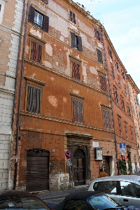 Largo_Giuseppe_Toniolo-Palazzo_al_n_16 (3)