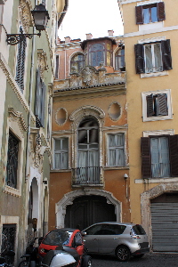 Piazza_delle_Coppelle-Palazzo_al_n_66 (2)