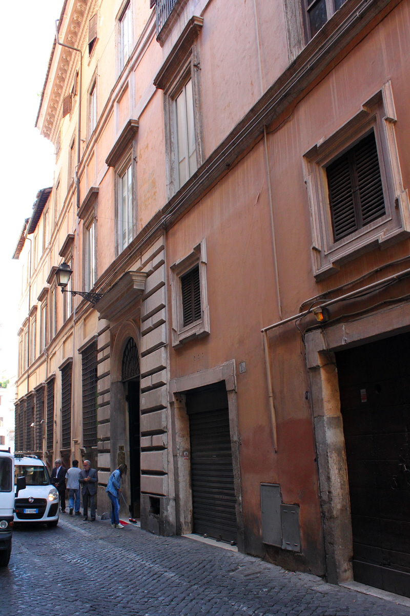 Via_Monterone-Palazzo_al_n_2