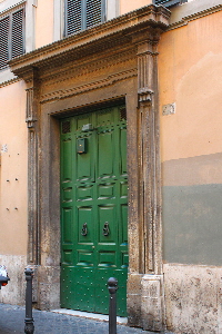 Via_del_Monte_della_Farina-Palazzo_al_n_43-Ingresso