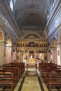 Via_delle_Coppelle-Chiesa_di_S_Salvatore_della_Piet-Navata_Centrale