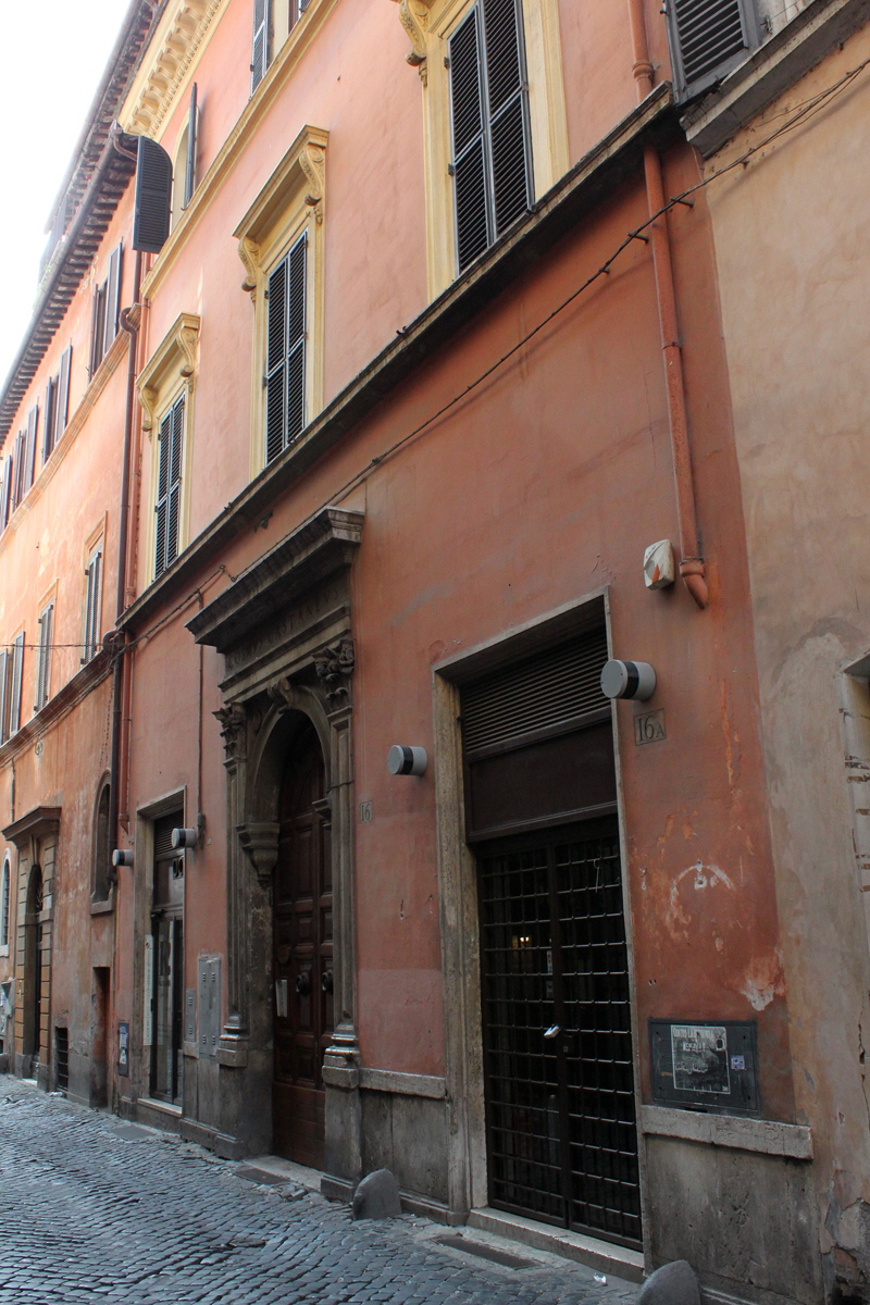 Via_delle_Coppelle-Palazzo_di_Cosmas_Castaneo_al_n_16