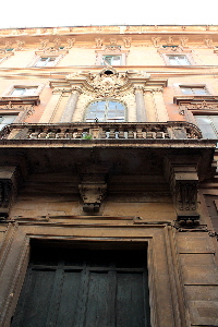 Via_di_S_Giovanna_d'Arco-Palazzo_al_n_5-Ingresso