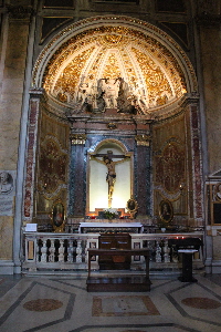 Piazza_di_S_Agostino-Chiesa_omonima-Cappella_del_Crocifisso