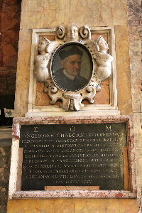 Piazza_di_S_Agostino-Chiesa_omonima-Lapide_del_vescovo_Angelo_Rocca-1620