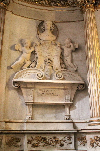 Piazza_di_S_Agostino-Chiesa_omonima-Monumento_di_Baldassarre_Pio-1643