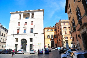 Piazza_di_S_Andrea_della_Valle