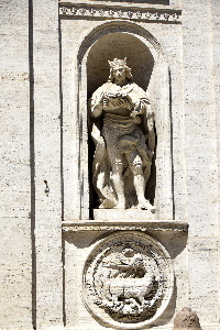 Piazza_di_S_Luigi_dei_Francesi-Chiesa_Omonima-S_Luigi_IX (6)